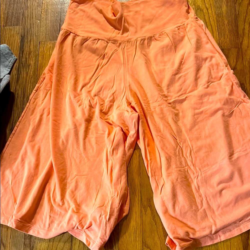 Vintage Victorias Secret Wide Leg Capris